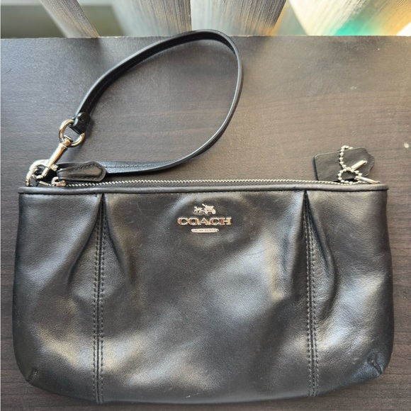 Coach Black Clutch Bags - Picture 3 of 10